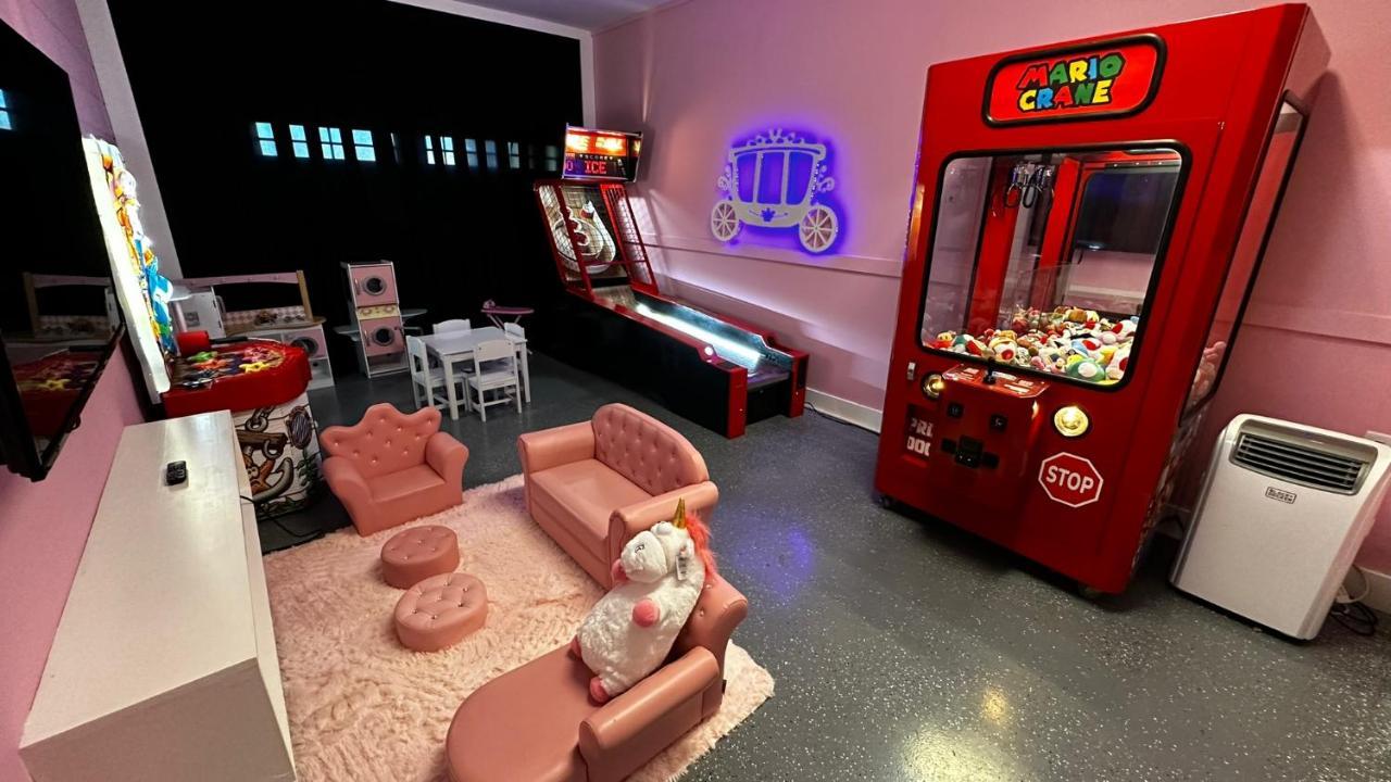 Epic 12-Bed -The Entertainment Paradise Орландо Екстериор снимка